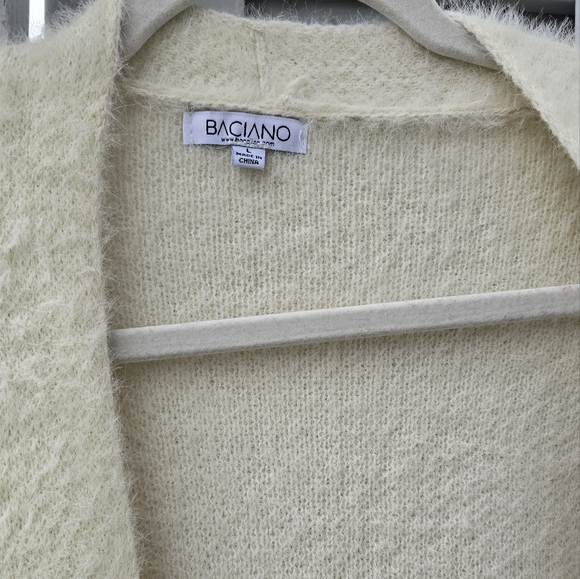 Baciano Sweater - Picture 5 of 16